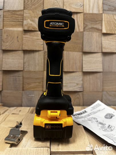 Dewalt импакт DCF 850