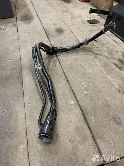 Горловина топливная Toyota Highlander 3