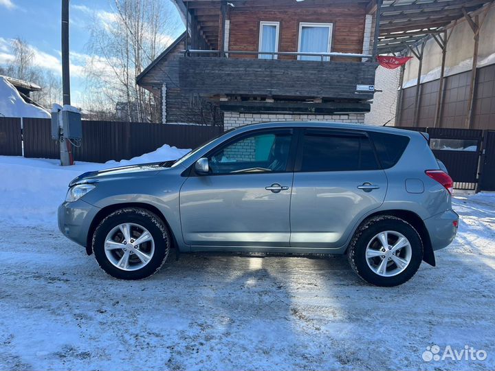 Toyota RAV4 2.0 AT, 2007, 167 000 км