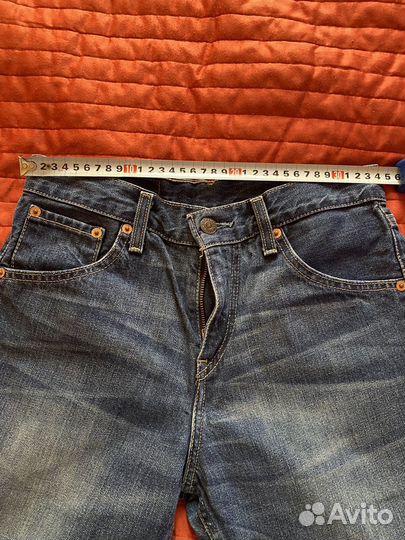 Levis 525, 507 27/32