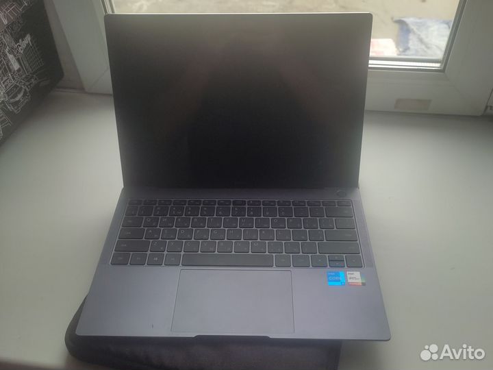 Huawei matebook 10 pro