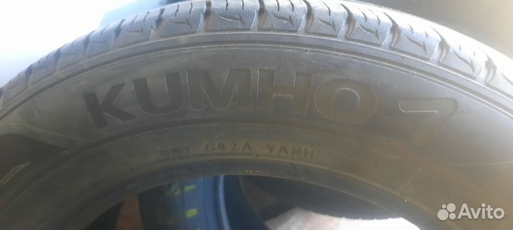 Kumho Eco Solus KL21 215/60 R17 88M