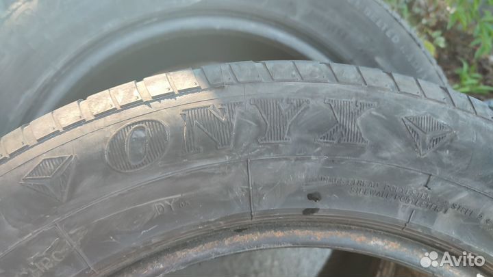 ONYX NY-801 205/60 R16 92V