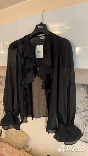 Блуза Lime из лиоцелла с воланами новая