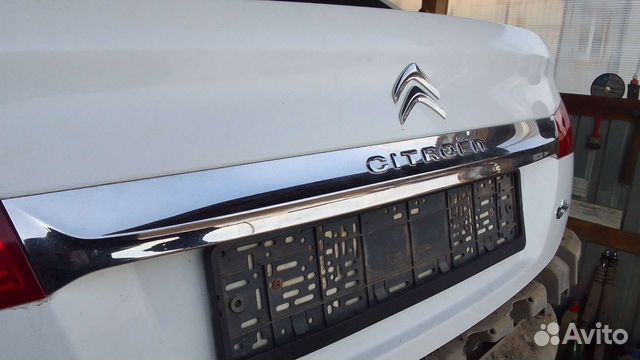 Молдинг багажника Ситроен С4 В7 седан