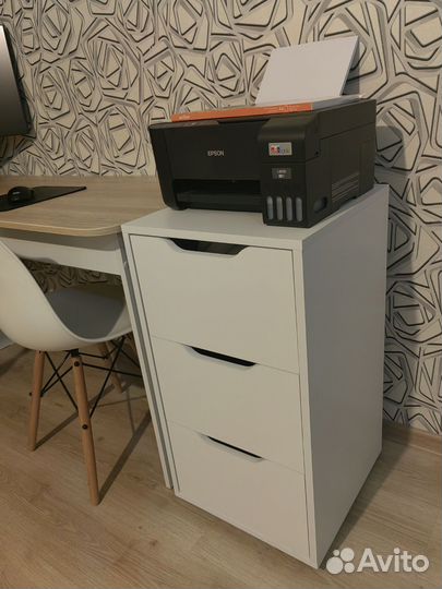 Детский угловой письменный стол