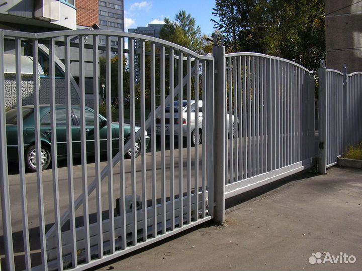 Ворота с калиткой кованные