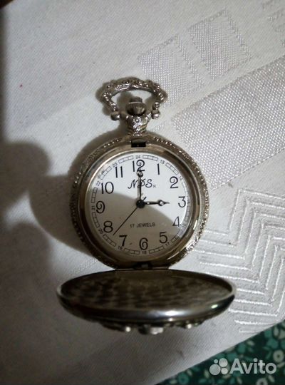 Часы советских времён