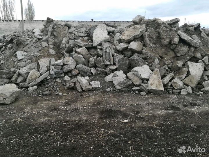 Кирпич б/у, плиты, доски