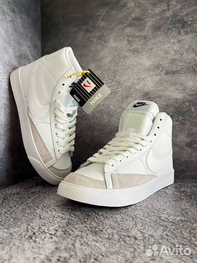 Кроссовки женские Nike Blazer Mid белые