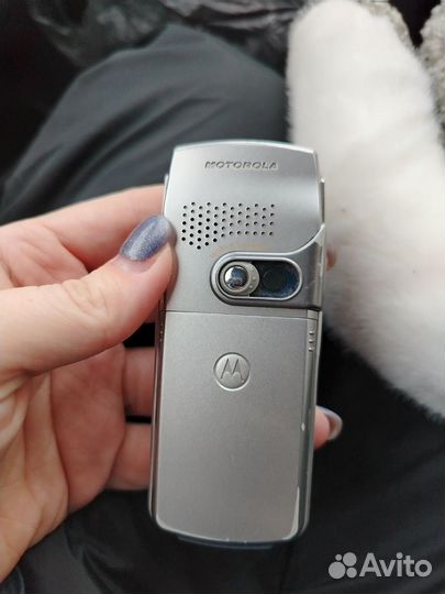 Motorola E365