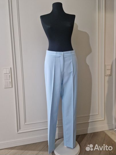 Брючный костюм женский 48