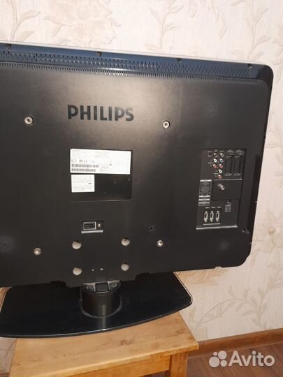 Телевизор рнilips 37PFL 5603D/10