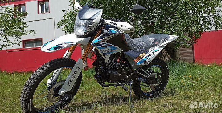 Мотоцикл кросс enduro ST 250 PRO sport