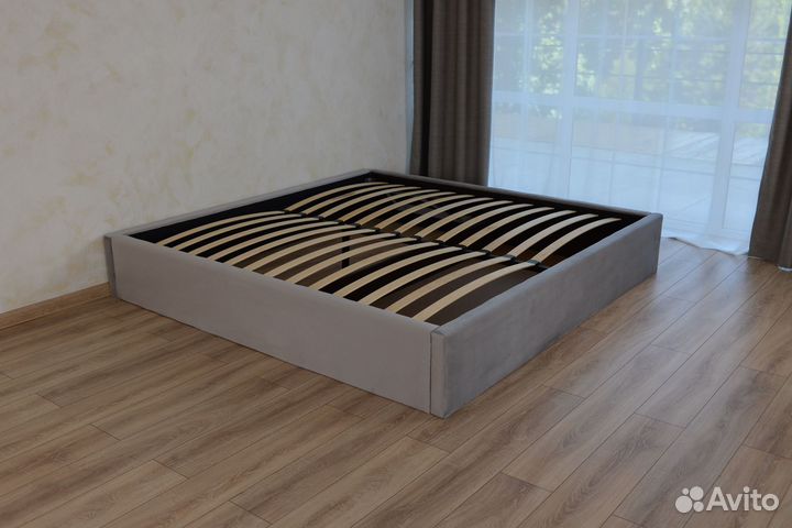 Кровать 200х200