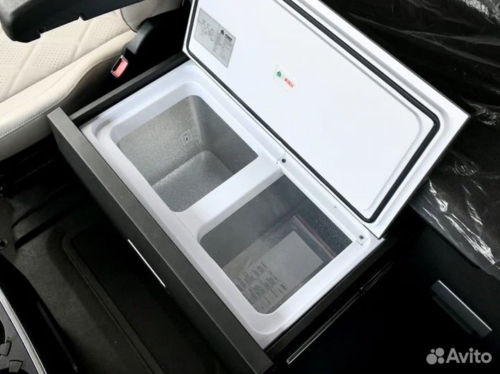 Sitrak C7H Max, 2023