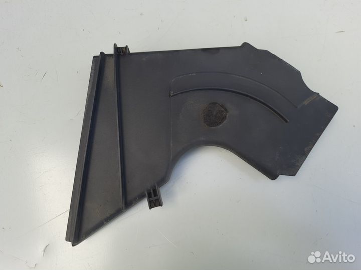 Кожух ремня Грм правый Audi A6 C5 Passat B5