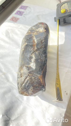 Огромный драгоценный камень