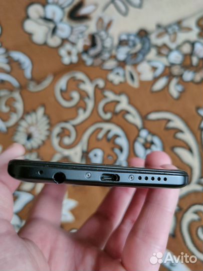 Leagoo T5, 4/64 ГБ