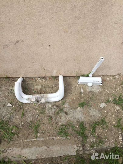 Дверь пластиковая б/у