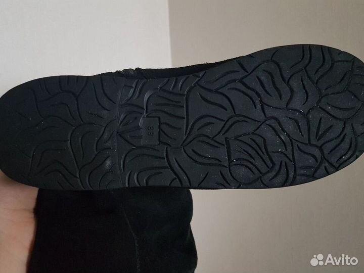 Замшевые зимние сапоги Evita 38 размер