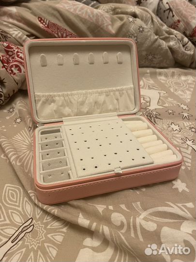 Шкатулка для украшений