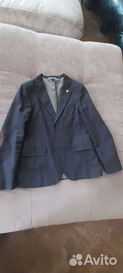 Пиджак для мальчика 146