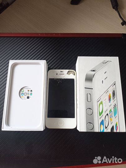 iPhone 4S, 8 ГБ