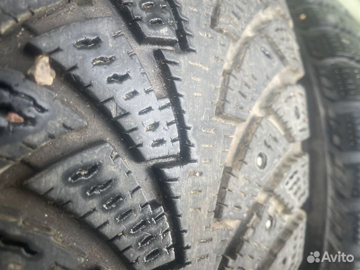 Nokian Tyres Hakkapeliitta 4 225/60 R16