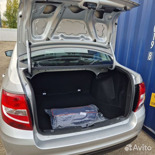 LADA Granta 1.6 МТ, 2023, 15 км