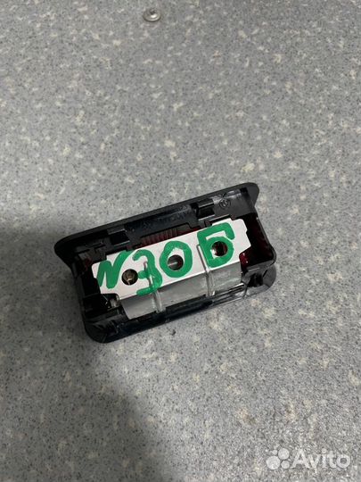 Плафон подсветки багажника Bmw 7 F01 N63B44