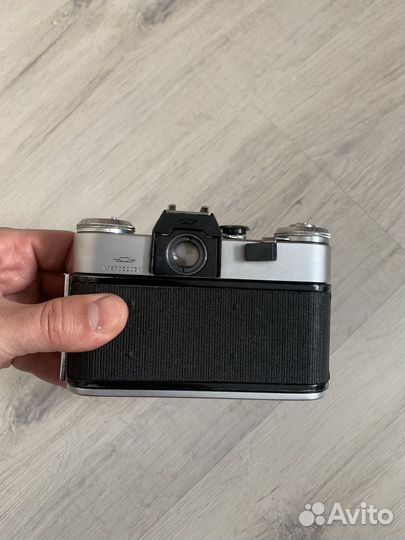 Плёночный фотоаппарат zenith