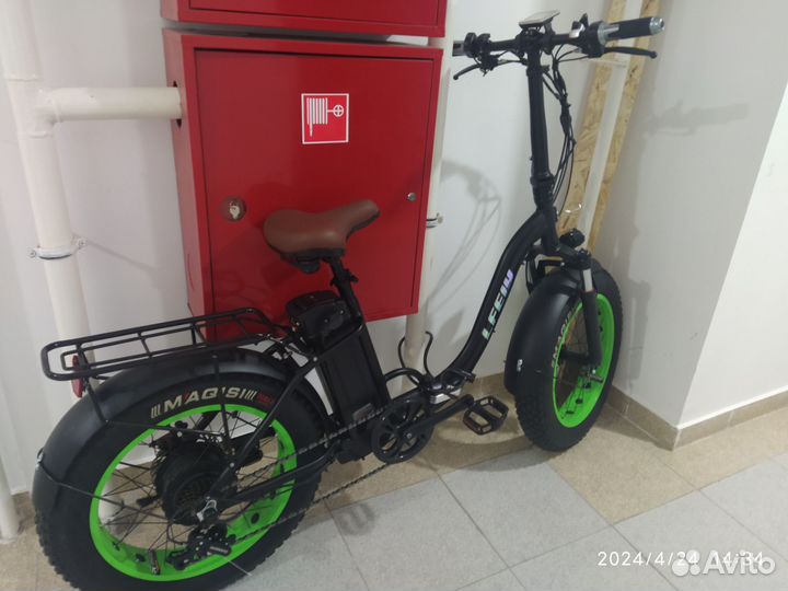 Электровелосипед новый 750w колеса 20 диаметром