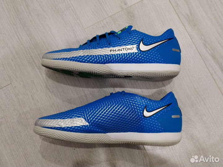 Футзалки nike phantom