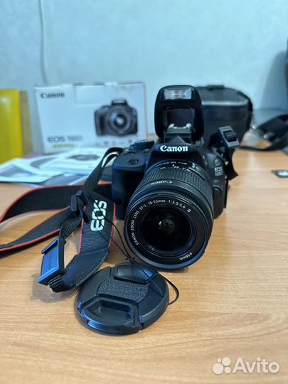 Зеркальный фотоаппарат canon eos 100D
