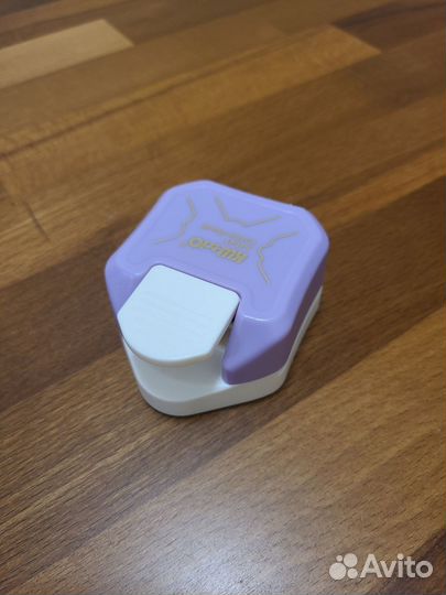 Фигурный обрезчик углов