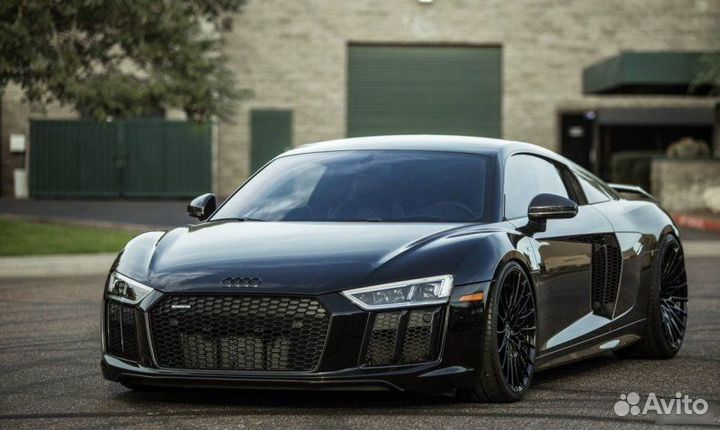 Кованые диски в стиле Brixton для Audi R8 R21