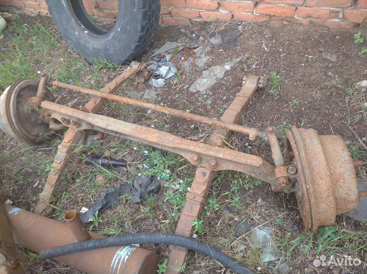 Передняя балка