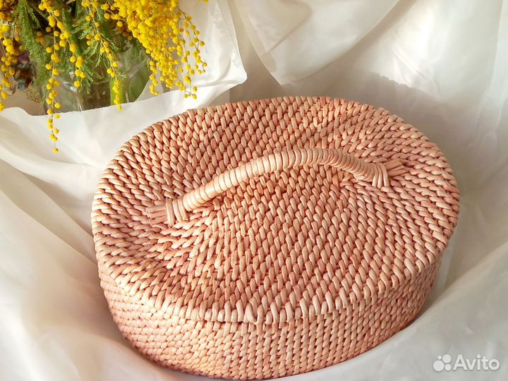 Хлебница плетеная