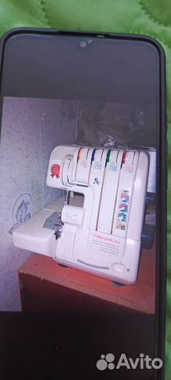 Швейная машина оверлок прямострочка оба отдам 25т