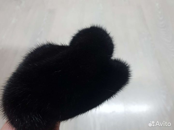 Кепка норковая женская