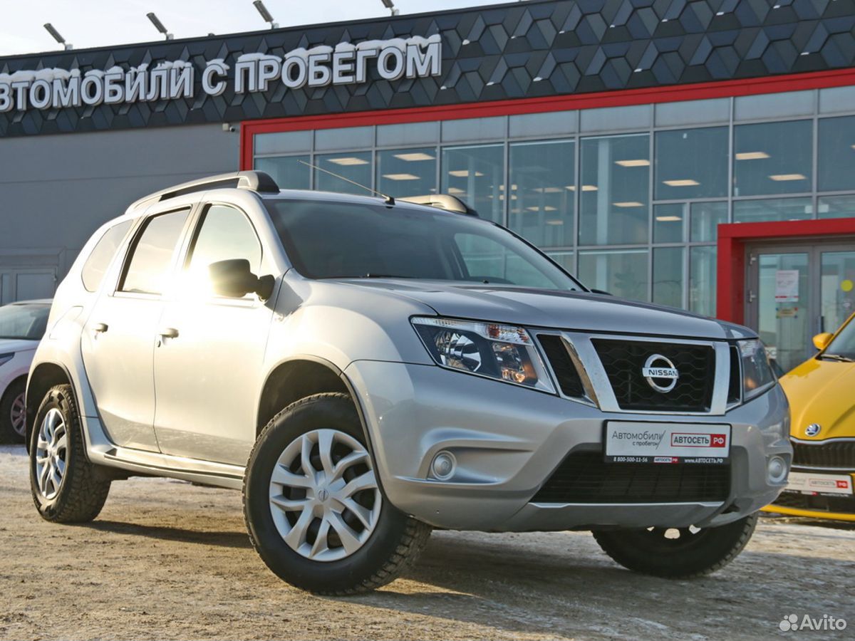 Nissan Terra 2018