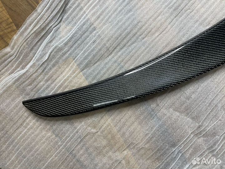 Спойлер Mercedes W213 AMG карбон