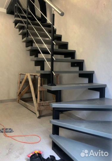 Лестница в стиле лофт