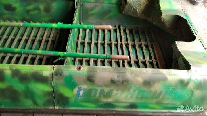 Лодка Романтика