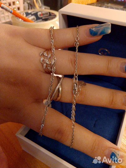 Цепь на руку или ногу