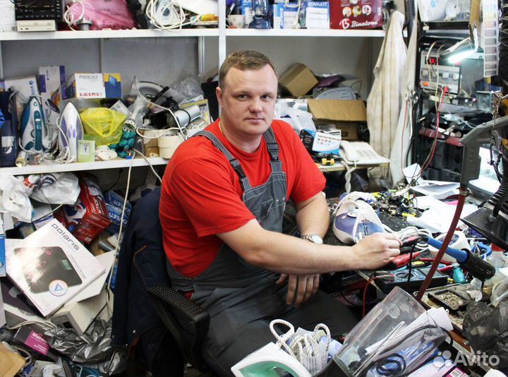 Ремонт Холодильников с выездом пробит фрион