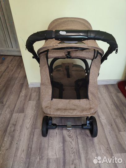 Прогулочная коляска babalo