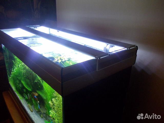 Навесные и подводные светильники для аквариума