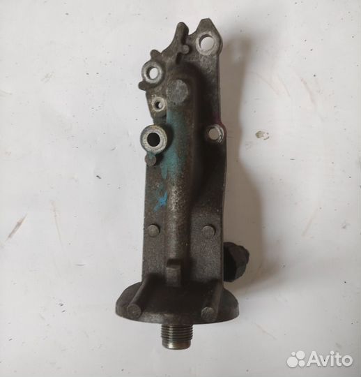 Кронштейн масляного фильтра 6G72 24 кл